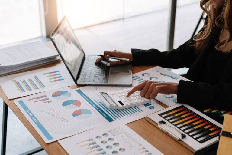 Four Solid Reasons To Opt For Professional Bookkeeping Services in Dubai